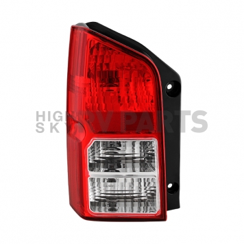 Xtune Tail Light Assembly 9033759