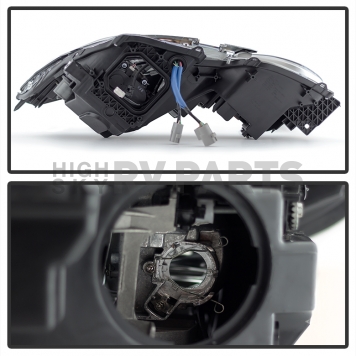 Xtune Headlight Assembly 9936395-2
