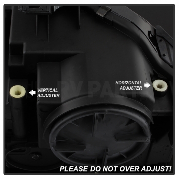 Xtune Headlight Assembly 9937026-7