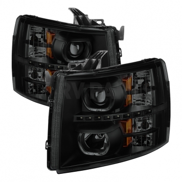 Xtune Headlight Assembly 9032196