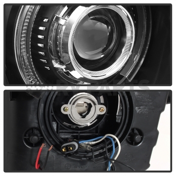 Xtune Headlight Assembly 9040498-2