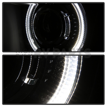 Xtune Headlight Assembly 9040498-6
