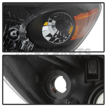 Xtune Headlight Assembly 9039164-4