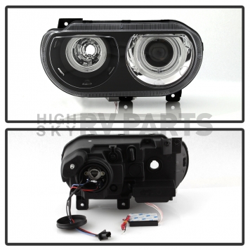Xtune Headlight Assembly 9039249-1