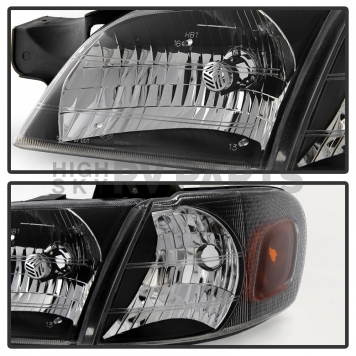 Xtune Headlight Assembly 9030642-1