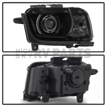 Xtune Headlight Assembly 9040870-1