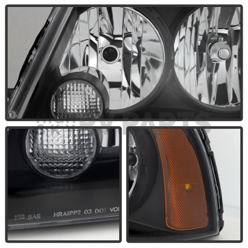 Xtune Headlight Assembly 9024849-1