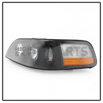 Xtune Headlight Assembly 9023439-3