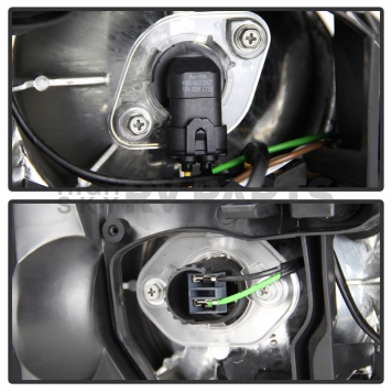 Xtune Headlight Assembly 9023439-6