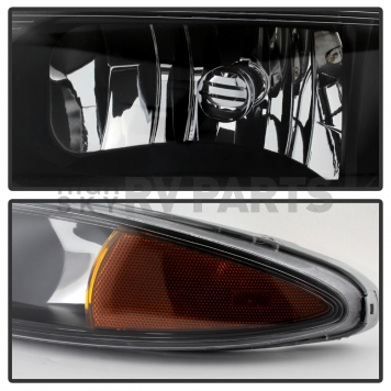 Xtune Headlight Assembly 9023460-4