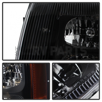 Xtune Headlight Assembly 9029578-1