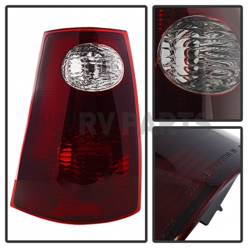 Xtune Tail Light Assembly 9029820-1