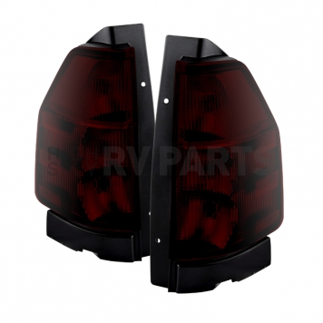 Xtune Tail Light Assembly 9029844