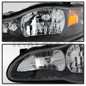 Xtune Headlight Assembly 9023187-4