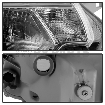Xtune Headlight Assembly 9031083-3