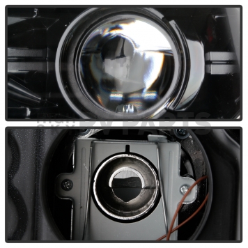 Spyder Automotive Headlight Assembly 9049729-2