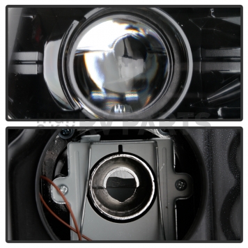 Spyder Automotive Headlight Assembly 9049736-2