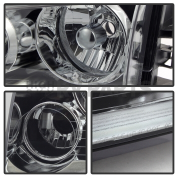 Xtune Headlight Assembly 9026058-1