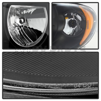 Xtune Headlight Assembly 9025273-1