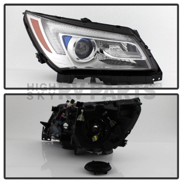 Xtune Headlight Assembly 9937132-1