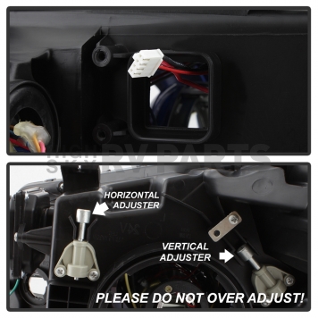 Xtune Headlight Assembly 9937132-4