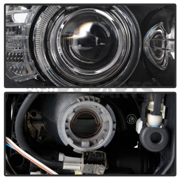 Xtune Headlight Assembly 9946486-1