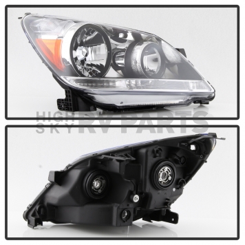 Xtune Headlight Assembly 9038242-1
