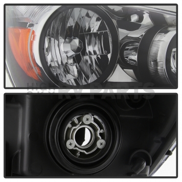 Xtune Headlight Assembly 9038242-3