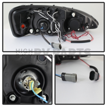 Spyder Automotive Headlight Assembly 5078629-2