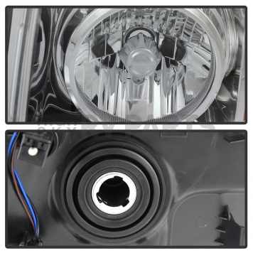 Xtune Headlight Assembly 9038211-3