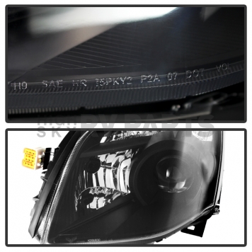 Xtune Headlight Assembly 9025549-1