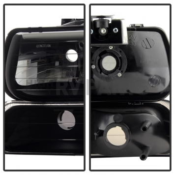 Xtune Headlight Assembly 9030246-2