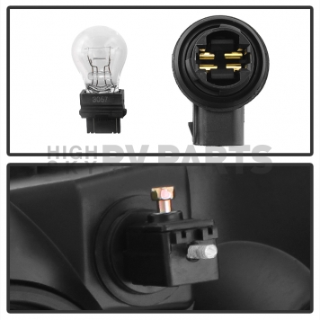 Xtune Headlight Assembly 9035197-3
