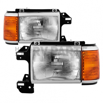 Xtune Headlight Assembly 9035203