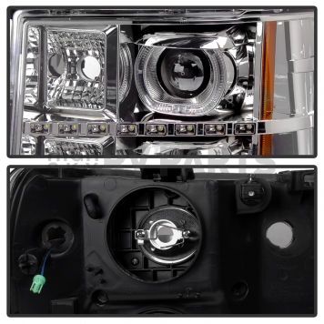 Xtune Headlight Assembly 9032288-2
