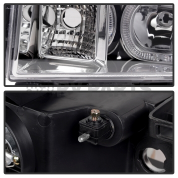Xtune Headlight Assembly 9032288-4