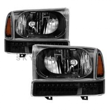 Xtune Headlight Assembly 9035210