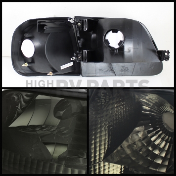 Xtune Headlight Assembly 5070333-1