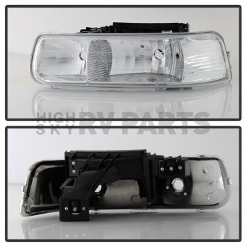 Xtune Headlight Assembly 5064264-1