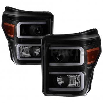 Xtune Headlight Assembly 9034930
