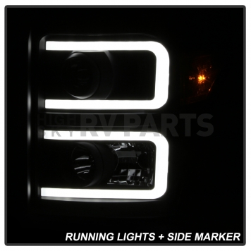 Xtune Headlight Assembly 9034930-8