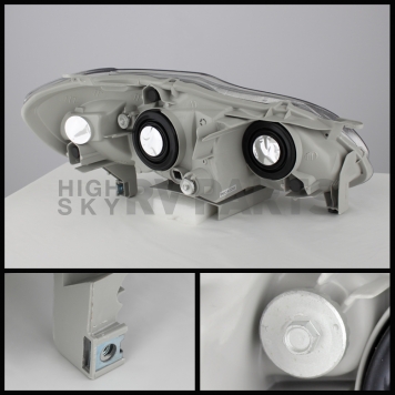 Xtune Headlight Assembly 5073754-1