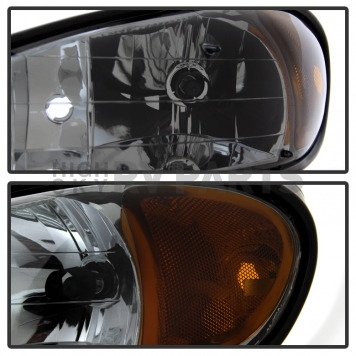 Xtune Headlight Assembly 9023521-4
