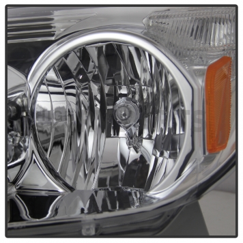 Xtune Headlight Assembly 9023576-4