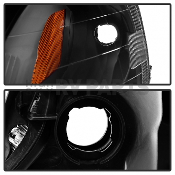 Xtune Headlight Assembly 5014382-3