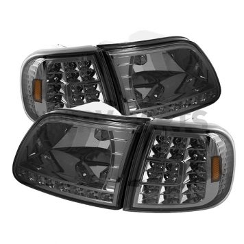 Xtune Headlight Assembly 5014801