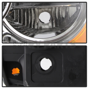 Xtune Headlight Assembly 9038297-4