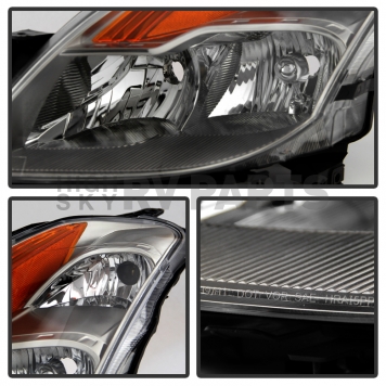 Xtune Headlight Assembly 9029707-1