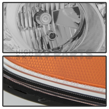Xtune Headlight Assembly 9035463-2