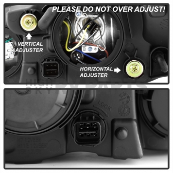 Xtune Headlight Assembly 9035463-3